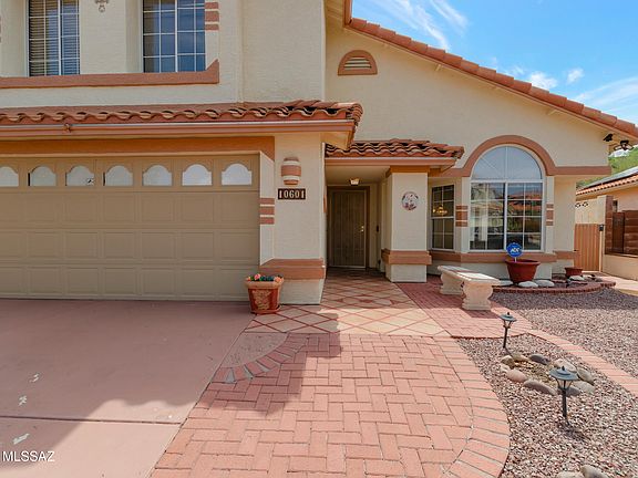 3rd image of 10601 N Camino Rosas Nuevas