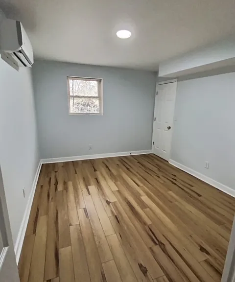 1326 Oak Tree Ln — Photo 11