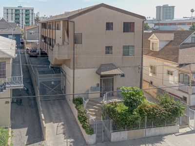 1038 Dewey Ave, Los Angeles, CA, 90006