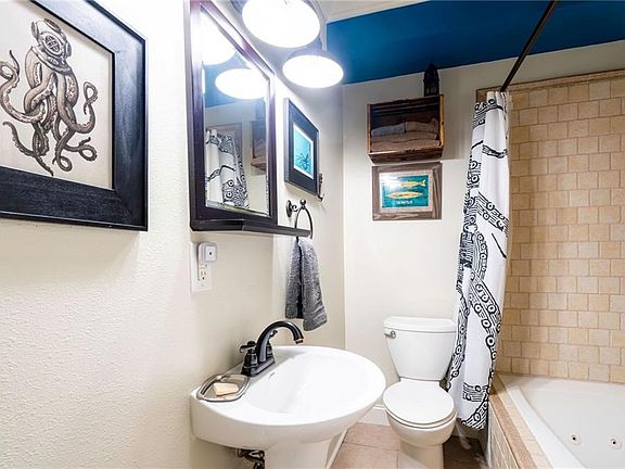 5th image of 5818 Catina St
