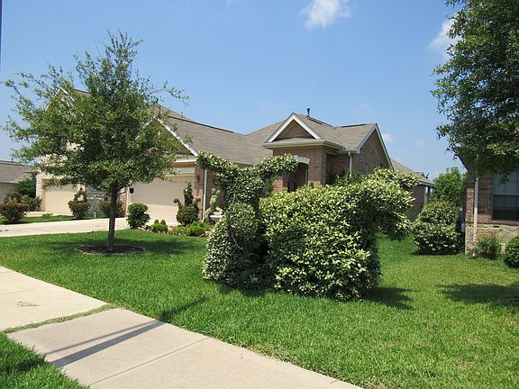 3rd image of 11508 Flushwing Dr