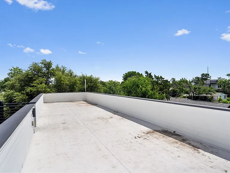 4712 Reyes St #1 — Photo 29