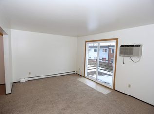 2529 7th Ave S APT 7, Grand Forks, ND 58201