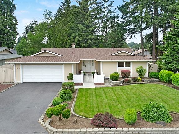 2nd image of 2507 151st St E