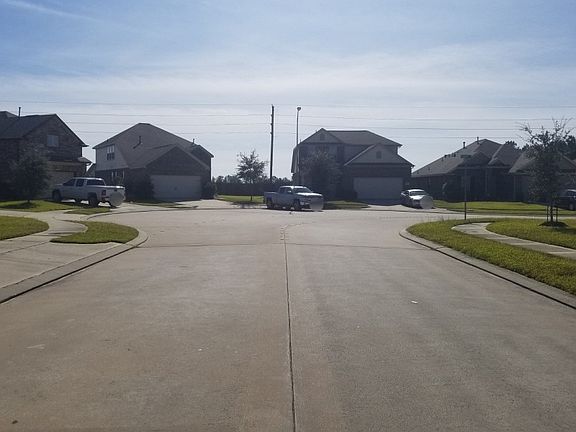 4th image of 13914 Willowshire Ln