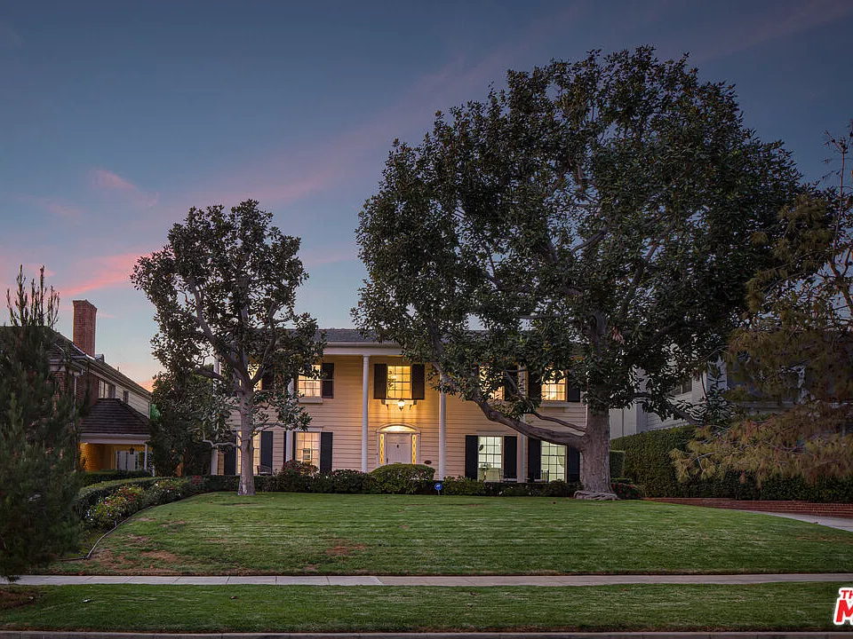 625 N Sierra Dr