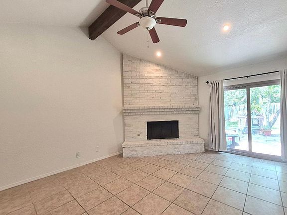 3rd image of 4908 TIMBER TRACE ST