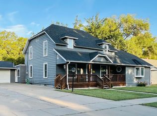405 N Locust St, Marion, KS 66861
