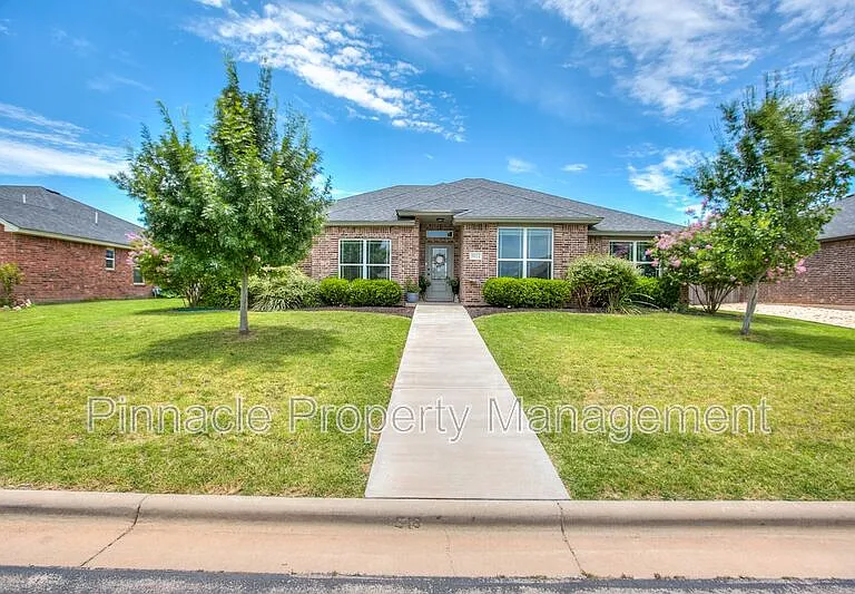 5022 Red Oak Ln — Photo 2