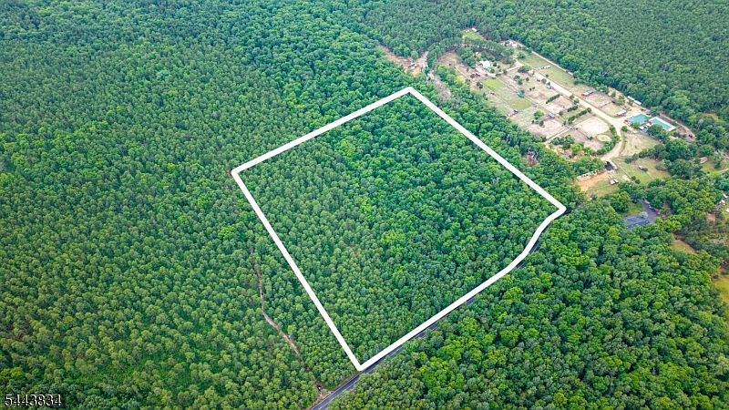 1st image of 451 Beckerville Rd