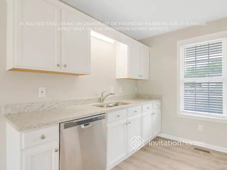 386 Rosa Cir — Photo 7