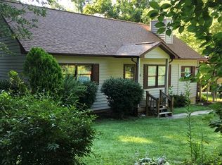332 Plaza Dr, Wilkesboro, NC 28697