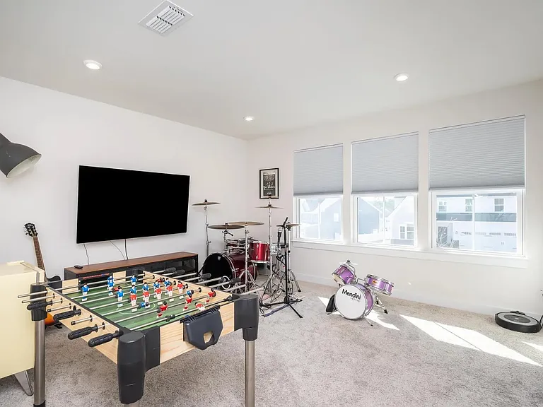 515 Spokane Dr — Photo 18