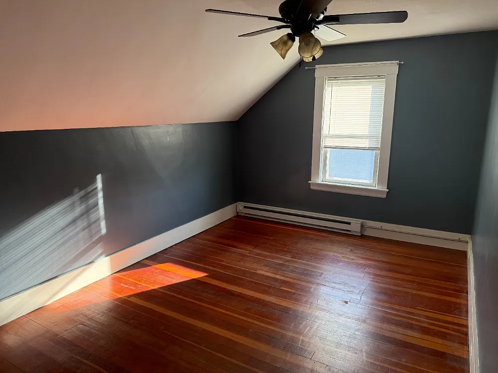 2 bed, 900 sqft, $1,900 — Photo 1