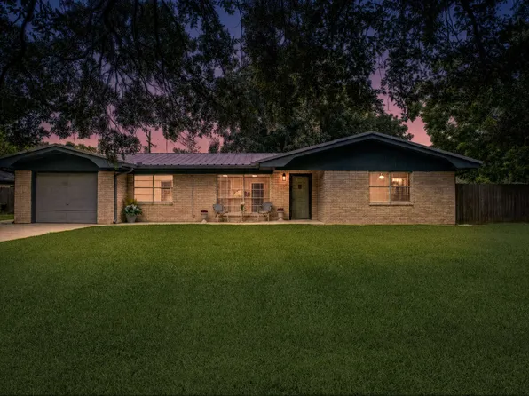 15366 Jackie Rd, Hamshire, TX 77622