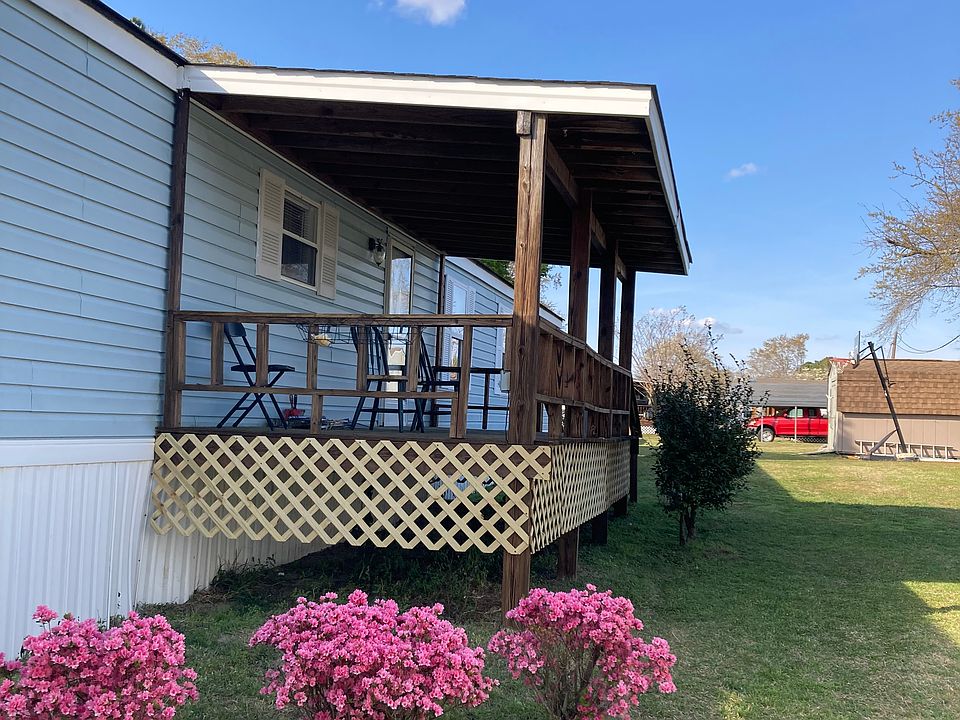 1st image of 9753 Lennon Ln