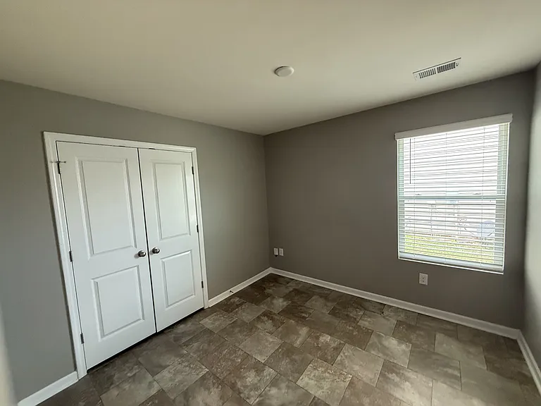 141 Butler Knoll Ct — Photo 11