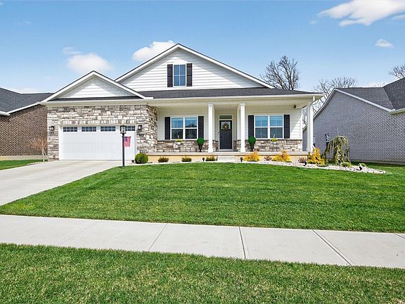 2nd image of 7114 Rivendell Cir