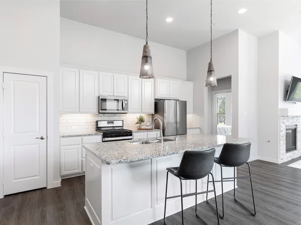 1657 Dewberry Ln, Garland, TX 75042