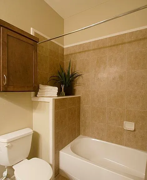 2715 Mimosa St #11 — Photo 5