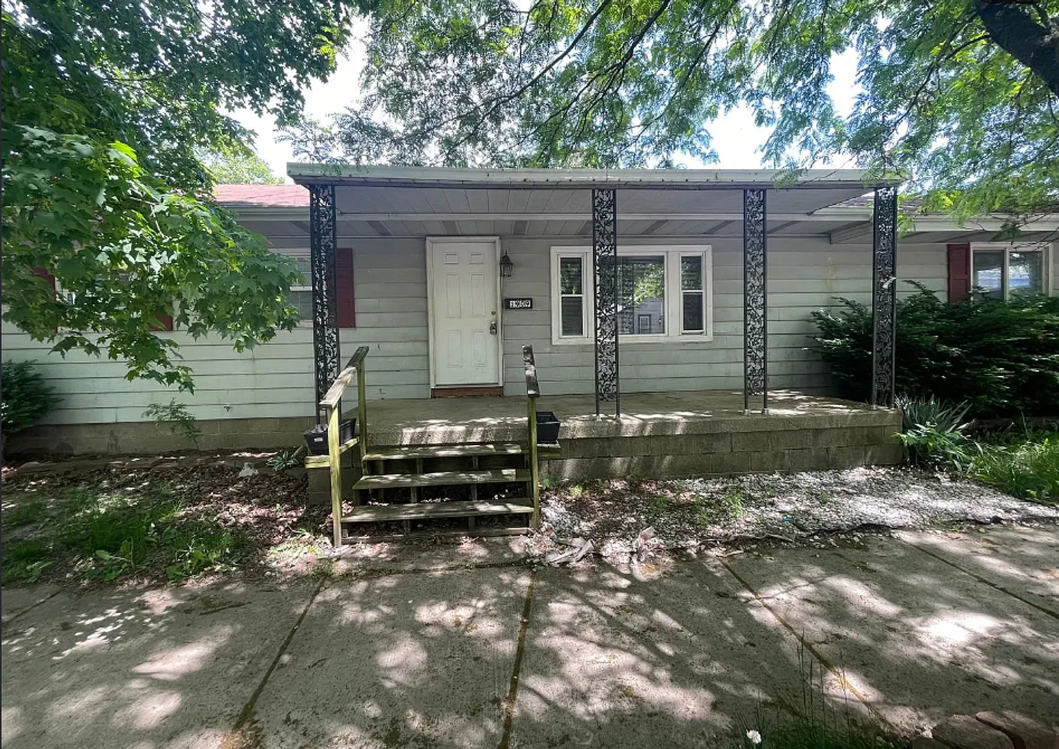 3BR Home Near Downtown Lafayette with Fenced-In Backyard & Garage — Photo 1