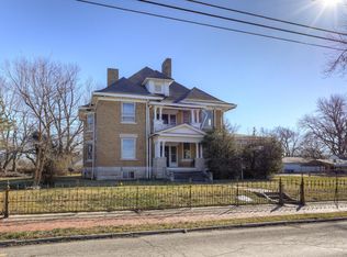 109 S Pine St, Carterville, MO 64835