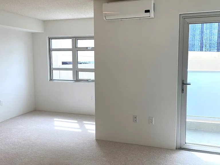 801 South St #1205 — Photo 4