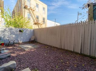 20-09 38th St #1G, Astoria, NY 11105