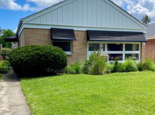 241 Neva Ave, Glenview, IL 60025