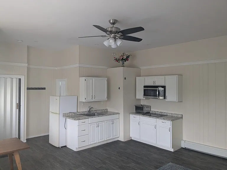 11 Nichols Ave #A — Photo 5