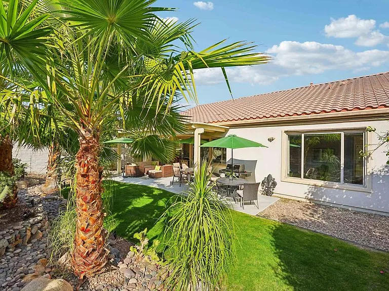 80741 Avenida Santa Carmen — Photo 40
