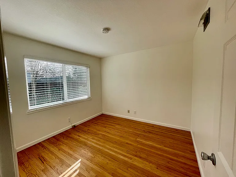 1114 S Stelling Rd — Photo 10