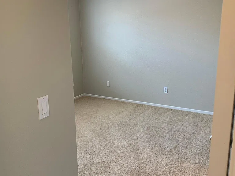 16956 Laurel Hill Ln — Photo 22