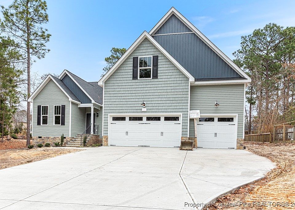 1st image of 2807 Carolina Way