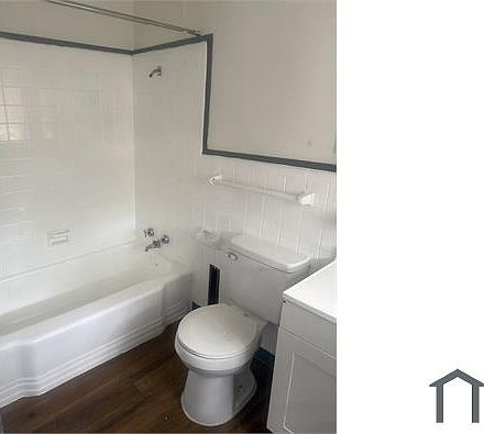 2nd image of 263 Shady Cir