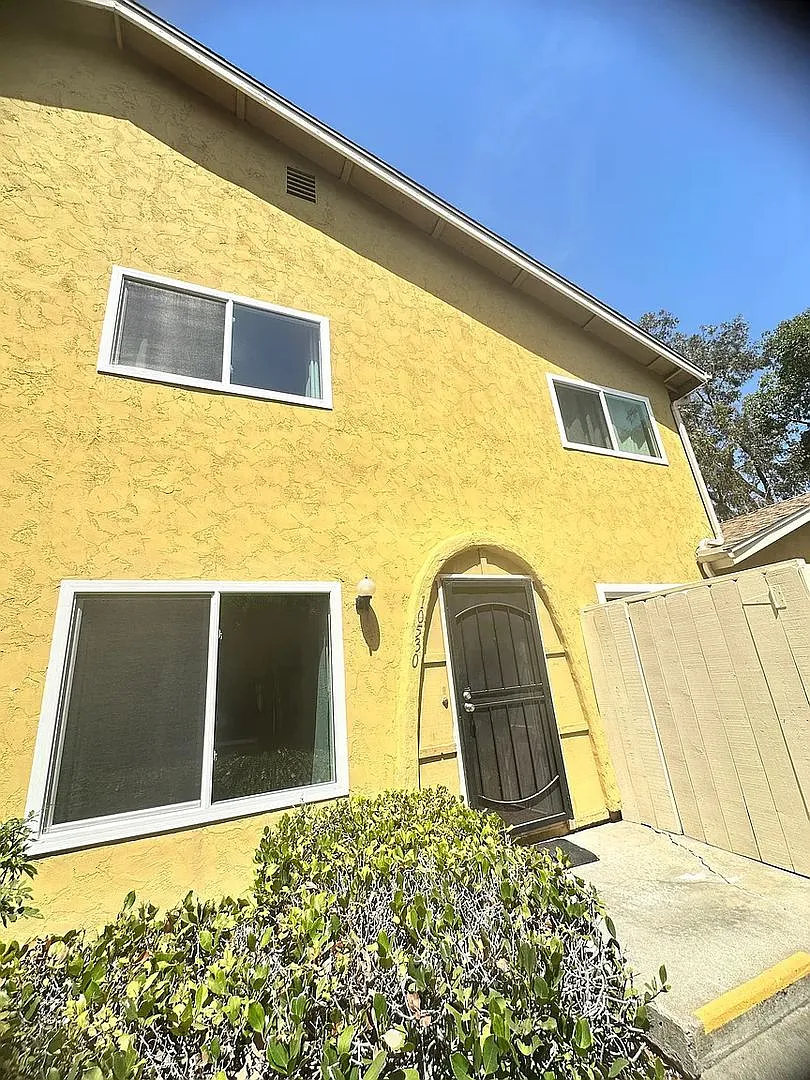 3BR 1.5BA 2-storey Townhome in Penasquitos! — Photo 3