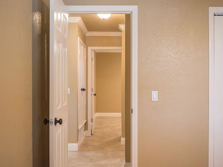 3929 Windwood Ln — Photo 10