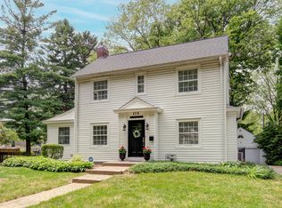 115 S Calumet Ave, Aurora, IL 60506