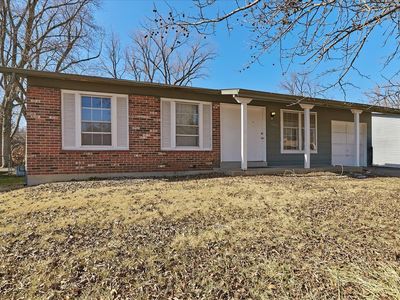 11491 Las Ladera Dr, Florissant, MO, 63033