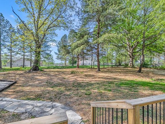 5th image of 7215 Old Nashville Rd