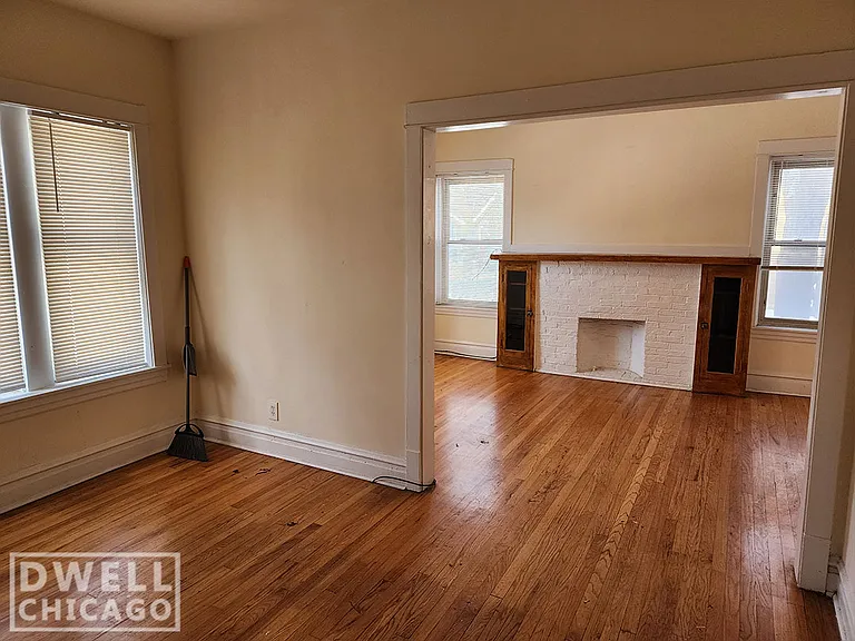 2915 W George St #2 — Photo 21