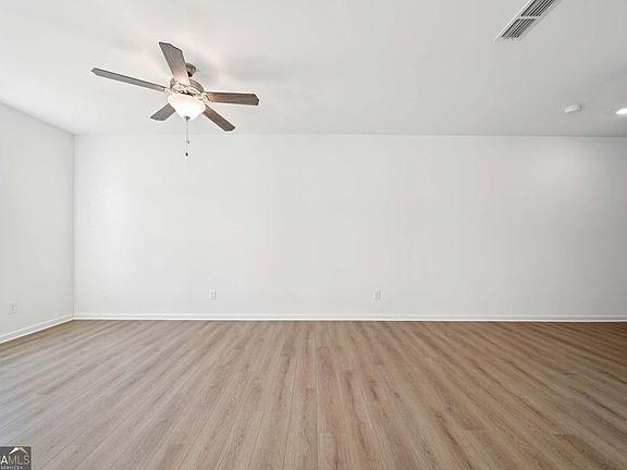 5th image of 264 Alaura Ln