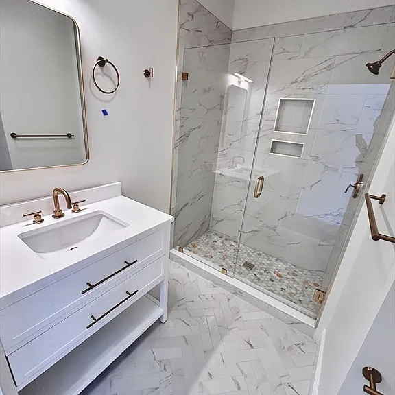 120 Emerson St #THREE — Photo 9