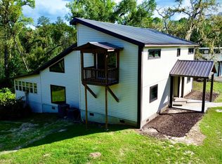 38 Swann Lake Rd, Hazlehurst, GA 31539