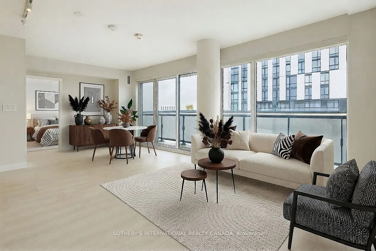 Canary Commons — Photo 1