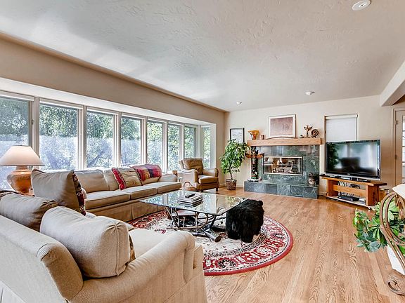 2nd image of 3000 Eaglebend Dr