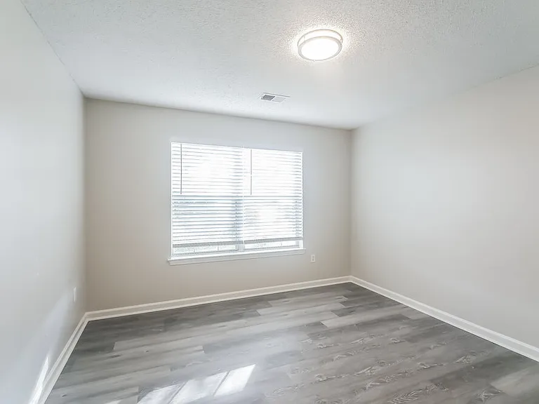 6064 Allen Pkwy E — Photo 13
