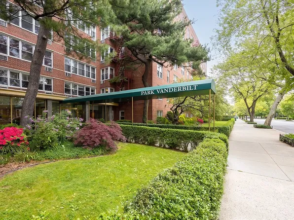 651 Vanderbilt St APT 1T, Brooklyn, NY 11218