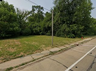2002 E Laurel St, Springfield, IL 62703