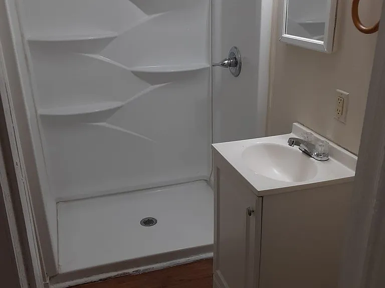 1512 Flora St — Photo 5